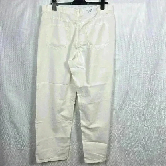Future Collective Womens Jeans White 14 Mid-rise Straight Leg Cutout Detail NWT - Picture 2 of 9